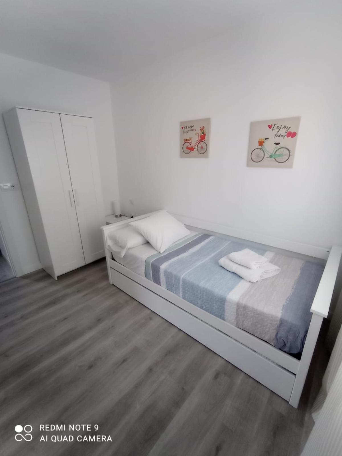Apartamentos La Capilla Villanueva De Arosa Eksteriør billede